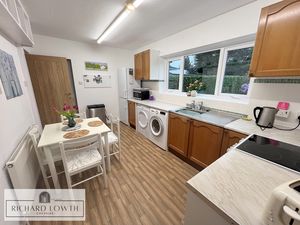 Breakfast Kitchen- click for photo gallery